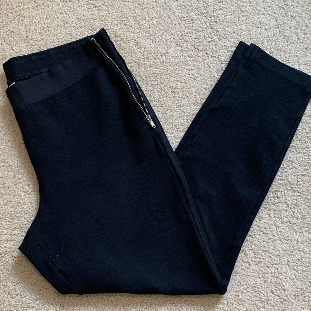 GAP Black side zip pant